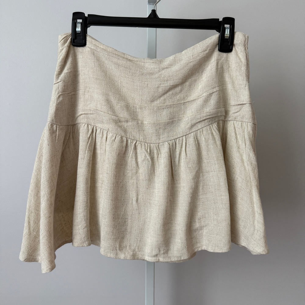 Renuar 38 Oatmeal Beige Mini Skirt Linen Ruffle Hem Boho Skort Luxury Coastal